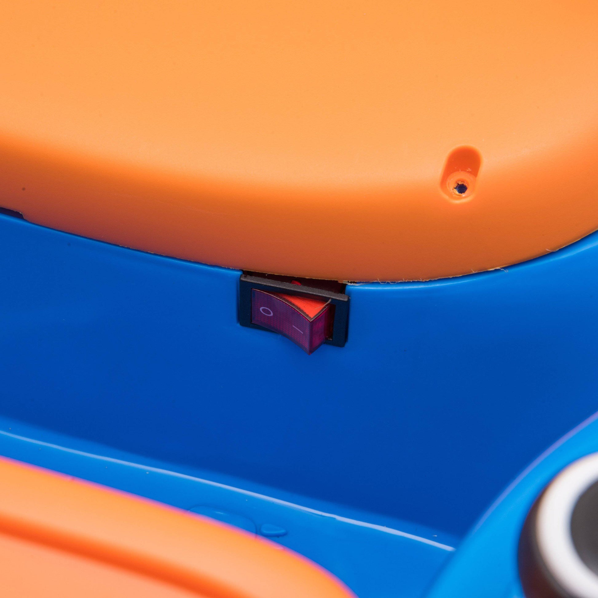 6V Freddo Toys Bumper Car with Remote Control for 3+ Years (Blue)